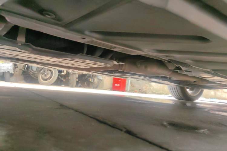 Used Mercedes-Benz E-Class 2021 E 300 L Sporty and Stylish Model Chassis Front Left