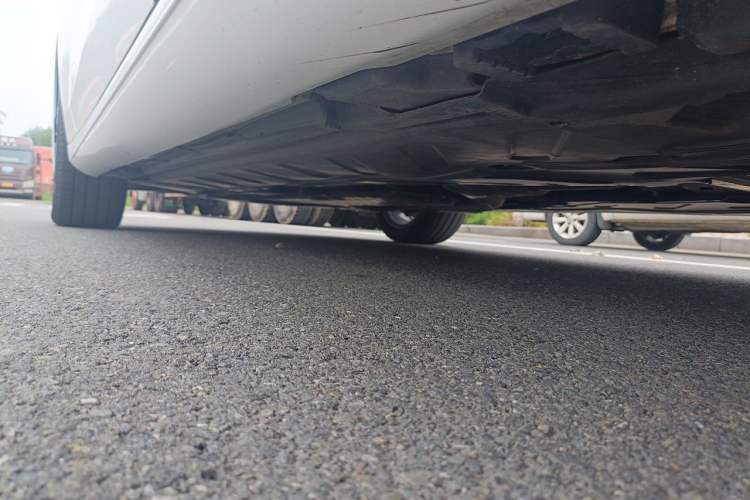Used Mercedes-Benz E-Class 2021 E 260 Stylish Sports Edition Chassis Rear Left