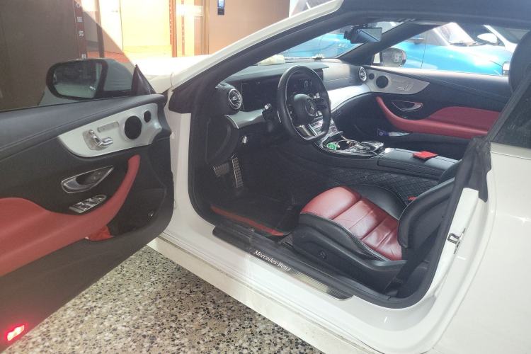 Used Mercedes-Benz E-Class 2021 E 260 Convertible Coupe Driver Seat
