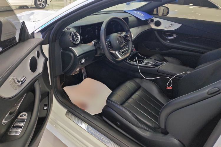 Used Mercedes-Benz E-Class 2021 Facelift E 260 Coupe Driver Seat