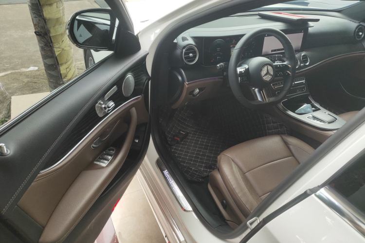 Used Mercedes-Benz E-Class 2021 Restyled E 300 L Sporty and Stylish Edition Driver Seat