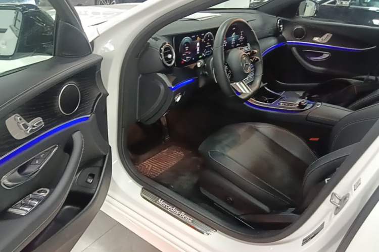 Used Mercedes-Benz E-Class 2021 E 260 Stylish Sports Edition Driver Seat