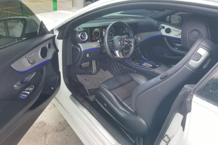 Used Mercedes-Benz E-Class 2021 E 300 Coupe Driver Seat
