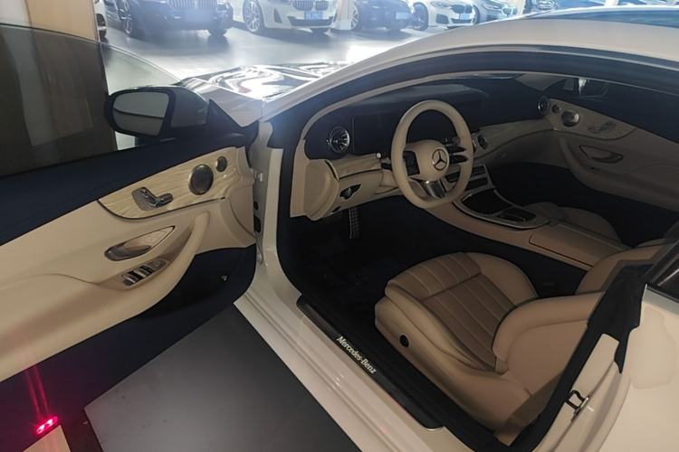 Used Mercedes-Benz E-Class 2021 Facelift E 260 Coupe Driver Seat