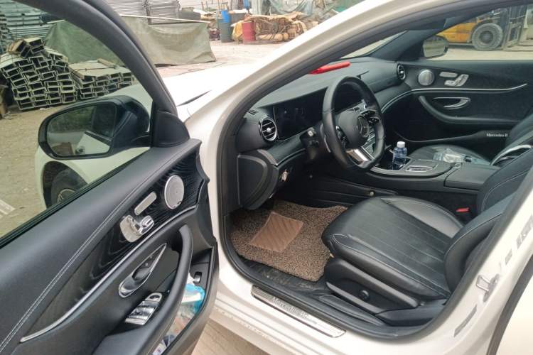 Used Mercedes-Benz E-Class 2021 E 260 Luxury Sports Edition Driver Seat