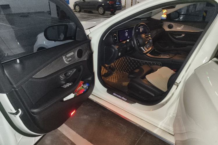 Used Mercedes-Benz E-Class 2021 E 260 L Sport Edition Driver Seat