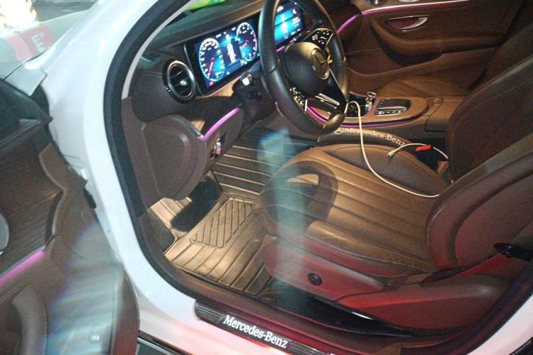 Used Mercedes-Benz E-Class 2021 E 300 L Premium Edition Driver Seat