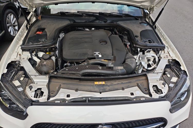 Used Mercedes-Benz E-Class 2021 Facelift E 300 Coupe Engine Bay