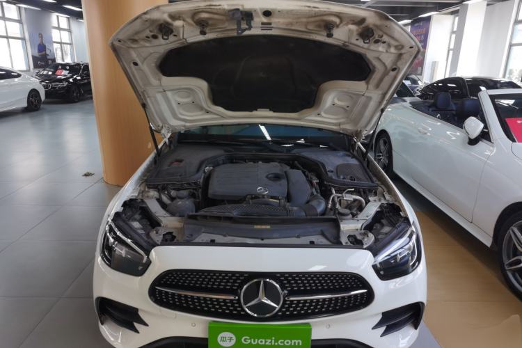 Used Mercedes-Benz E-Class 2021 E 260 Coupe Engine Bay