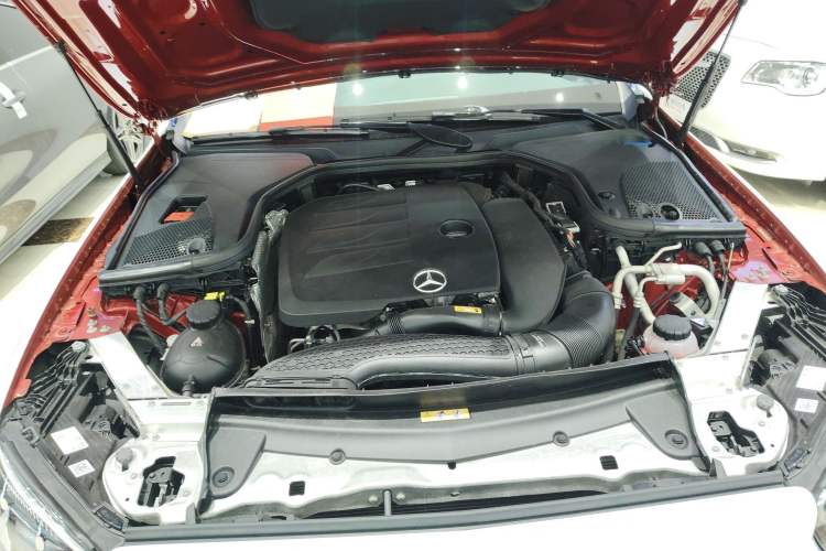 Used Mercedes-Benz E-Class 2021 E 260 Stylish Sports Edition Engine Bay