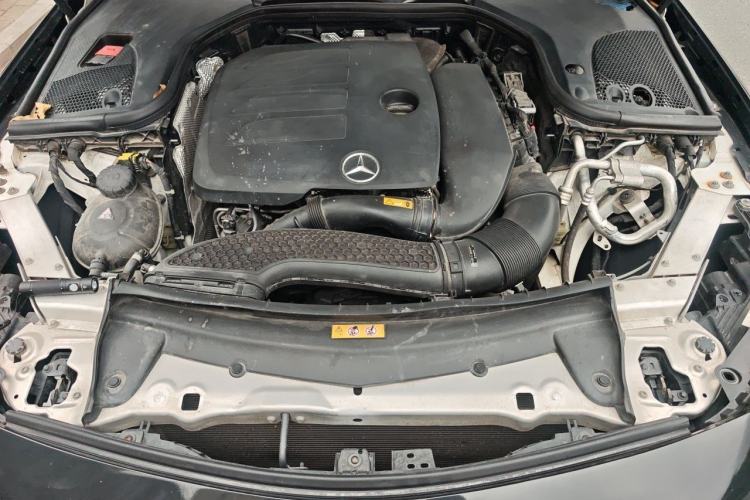 Used Mercedes-Benz E-Class 2021 E 260 Stylish Sports Edition Engine Bay