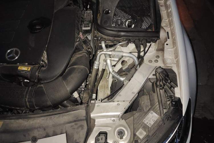 Used Mercedes-Benz E-Class 2021 E 300 L Sporty and Stylish Model Engine Bay Left