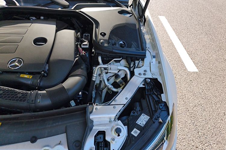 Used Mercedes-Benz E-Class 2021 Updated E 260 Fashion Sport Edition Engine Bay Left