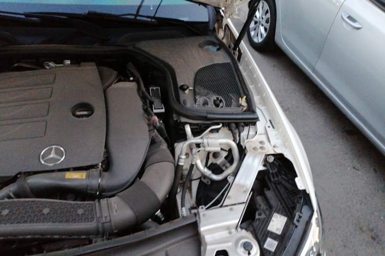 Used Mercedes-Benz E-Class 2021 Facelift E 260 Coupe Engine Bay Left