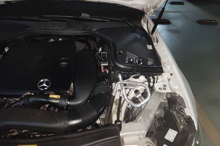 Used Mercedes-Benz E-Class 2021 E 300 L Sporty and Stylish Model Engine Bay Left