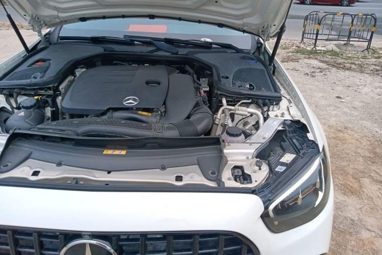 Used Mercedes-Benz E-Class 2021 E 260 Luxury Sports Edition Engine Bay Left