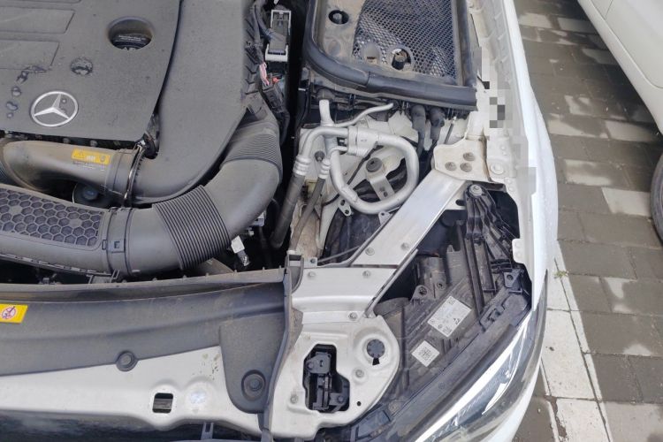 Used Mercedes-Benz E-Class 2021 Restyled E 300 L Sporty and Stylish Edition Engine Bay Left
