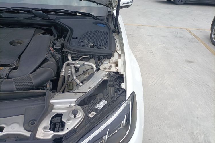 Used Mercedes-Benz E-Class 2021 Restyled E 300 L Sporty and Stylish Edition Engine Bay Left