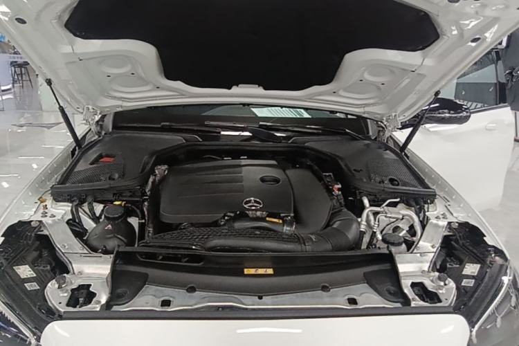 Used Mercedes-Benz E-Class 2021 E 260 Stylish Sports Edition Engine Bay