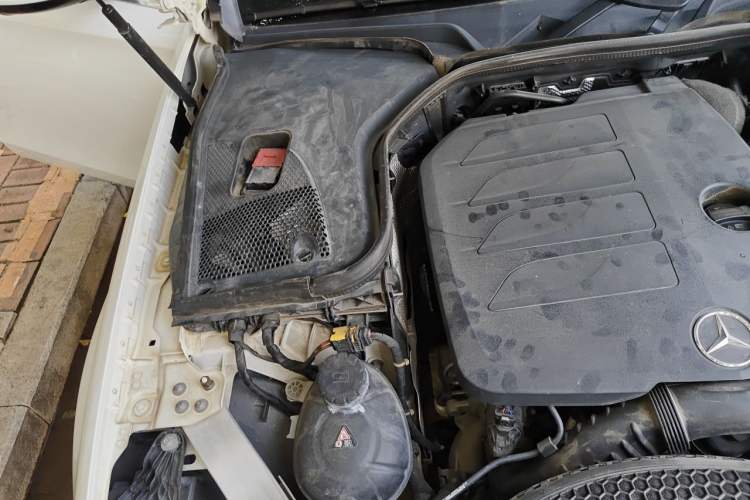 Used Mercedes-Benz E-Class 2021 E 260 L Sport Edition Engine Bay Right