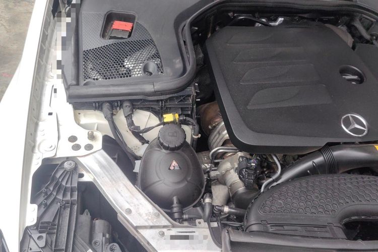 Used Mercedes-Benz E-Class 2021 E 300 L Sporty and Stylish Model Engine Bay Right