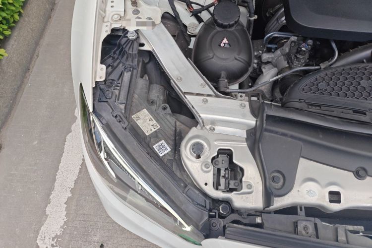 Used Mercedes-Benz E-Class 2021 E 260 Coupe Engine Bay Right