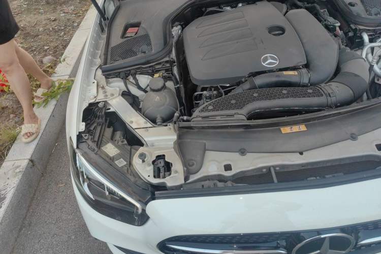 Used Mercedes-Benz E-Class 2021 Facelift E 260 Coupe Engine Bay Right
