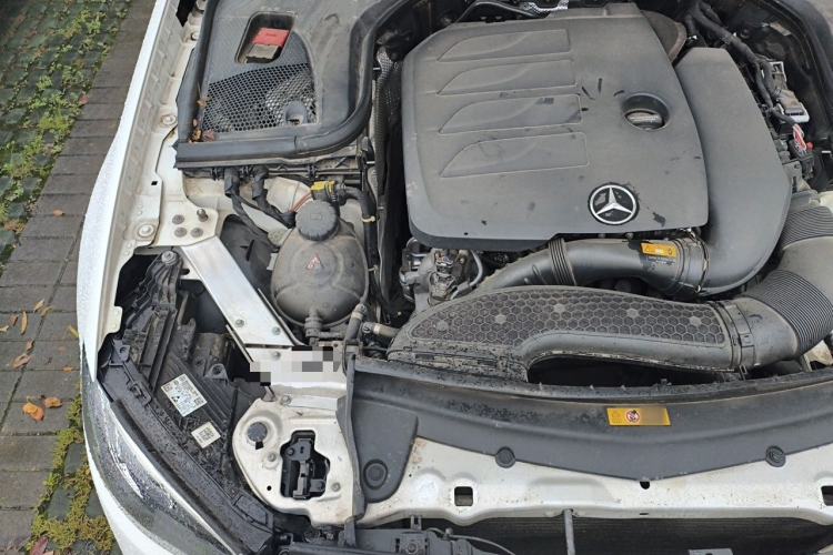 Used Mercedes-Benz E-Class 2021 E 300 L Sport Luxury Edition Engine Bay Right