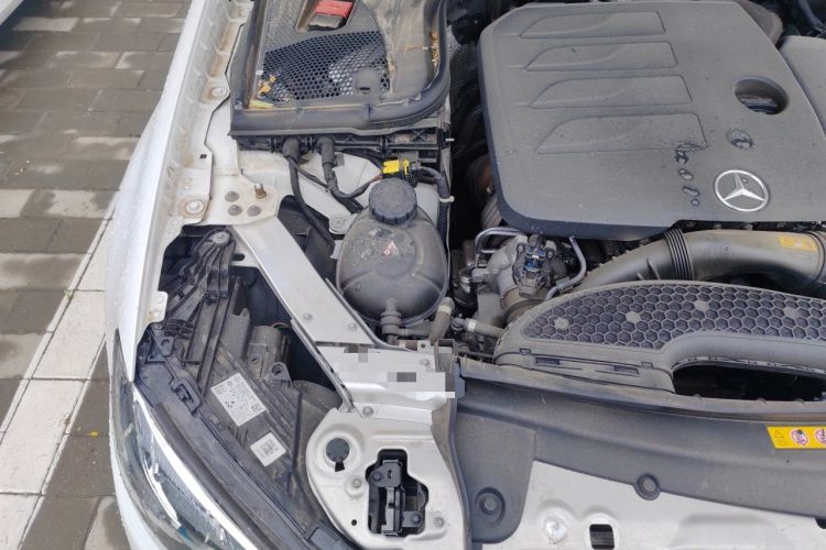 Used Mercedes-Benz E-Class 2021 Restyled E 300 L Sporty and Stylish Edition Engine Bay Right