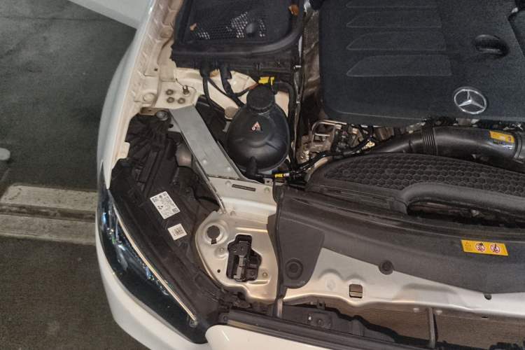 Used Mercedes-Benz E-Class 2021 E 260 L Sport Edition Engine Bay Right