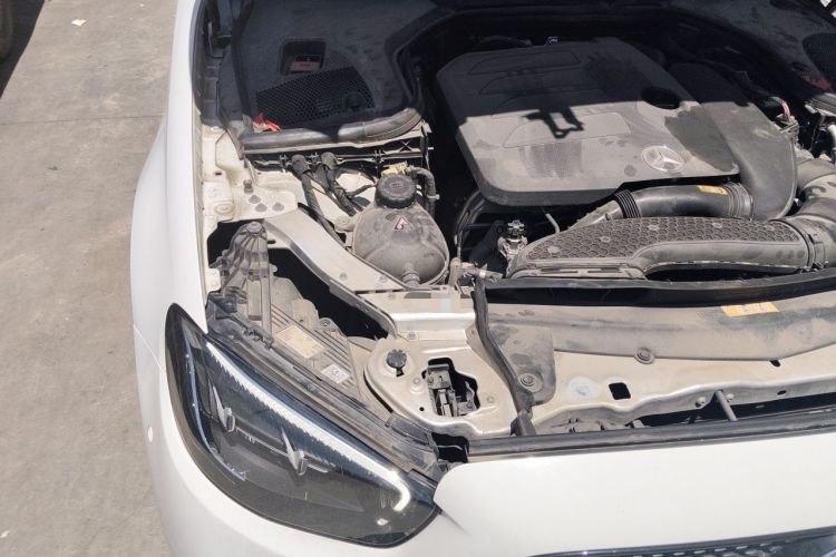 Used Mercedes-Benz E-Class 2021 Updated E 260 Fashion Sport Edition Engine Bay Right