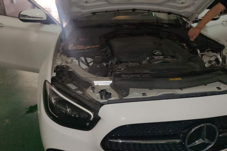 Used Mercedes-Benz E-Class 2021 Facelift E 260 L Sport Edition Engine Bay Right