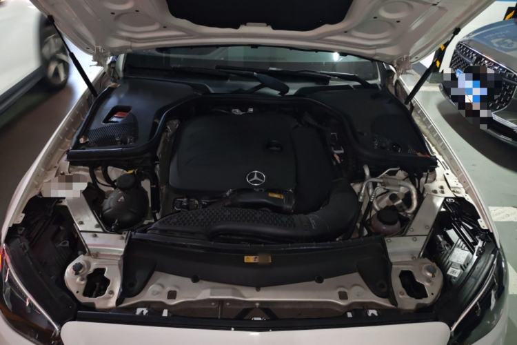 Used Mercedes-Benz E-Class 2021 E 260 Convertible Coupe Engine Bay