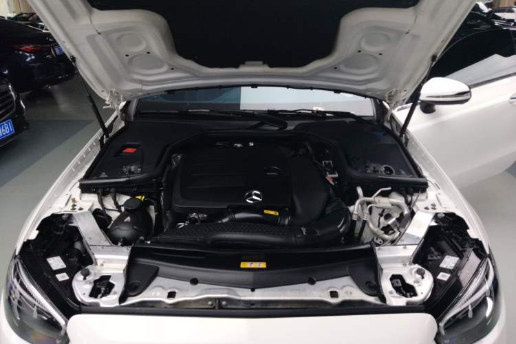 Used Mercedes-Benz E-Class 2021 Facelift E 260 Coupe Engine Bay