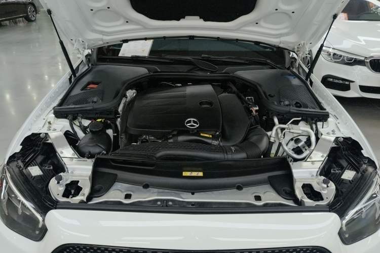 Used Mercedes-Benz E-Class 2021 Updated E 260 Fashion Sport Edition Engine Bay