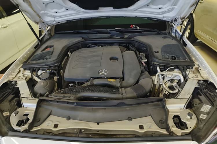 Used Mercedes-Benz E-Class 2021 Facelift E 260 L Sport Edition Engine Bay