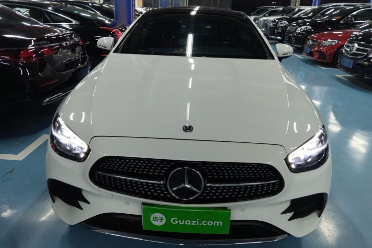 Used Mercedes-Benz E-Class 2021 E 260 Coupe Exterior 1