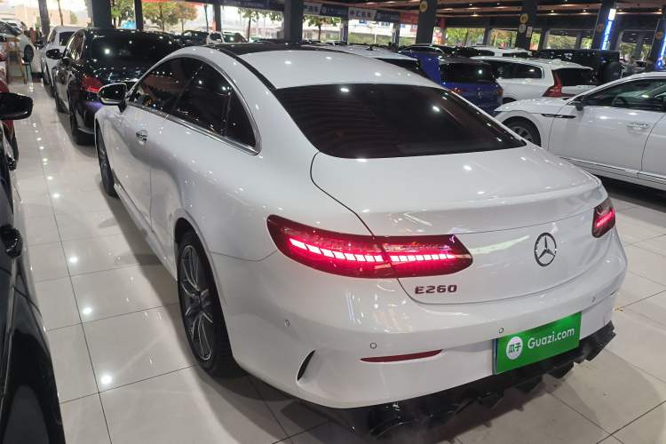 Used Mercedes-Benz E-Class 2021 Facelift E 260 4MATIC Coupe Exterior 2