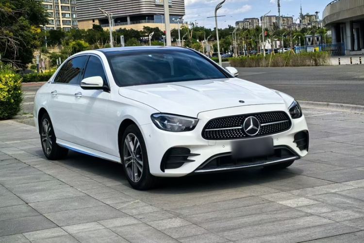 Used Mercedes-Benz E-Class 2021 Facelift E 260 L Sport 4MATIC Exterior 2