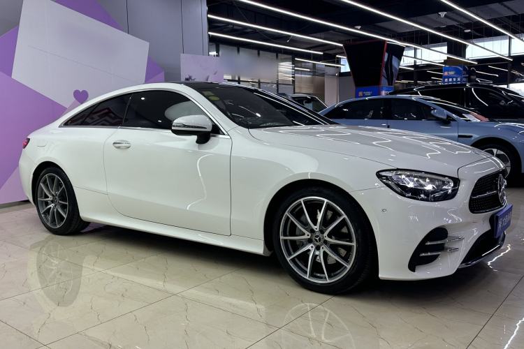 Used Mercedes-Benz E-Class 2021 E 260 Coupe Exterior 2