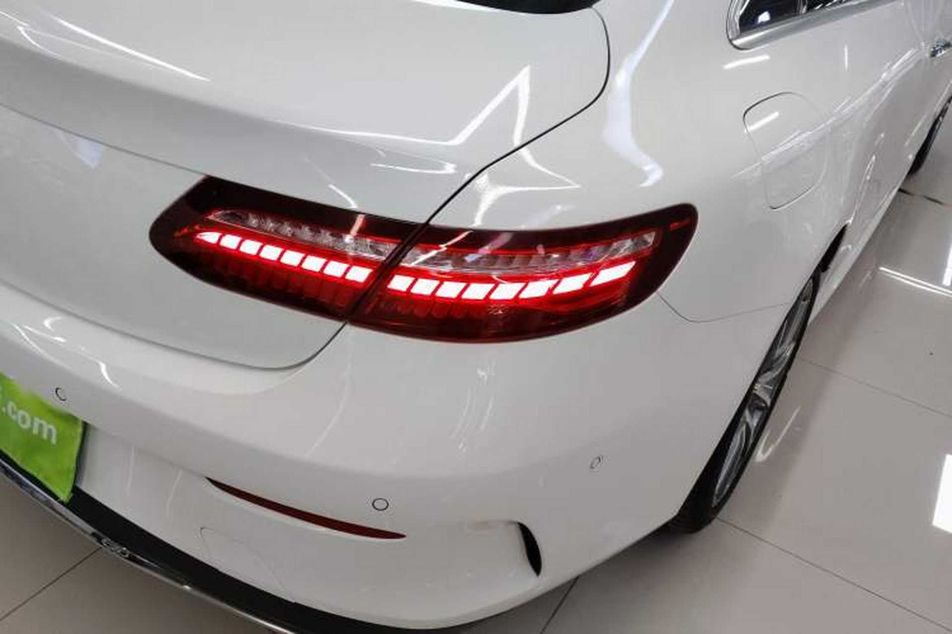 Used Mercedes-Benz E-Class 2021 E 260 Coupe Exterior 2