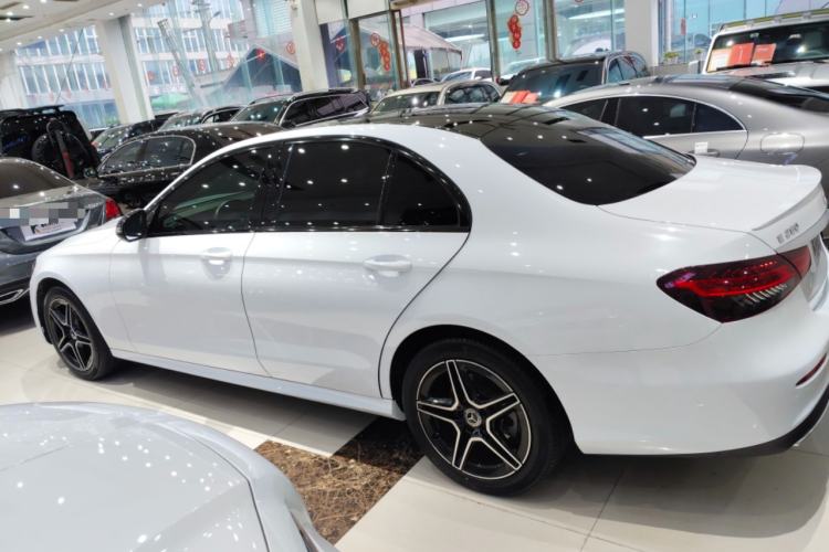 Used Mercedes-Benz E-Class 2021 E 260 Stylish Sports Edition Exterior 3