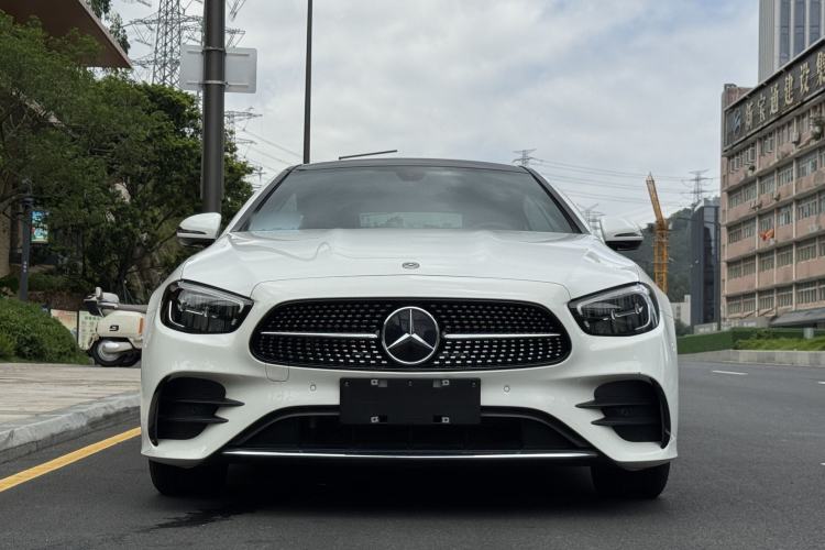 Used Mercedes-Benz E-Class 2021 E 260 Coupe Exterior 3
