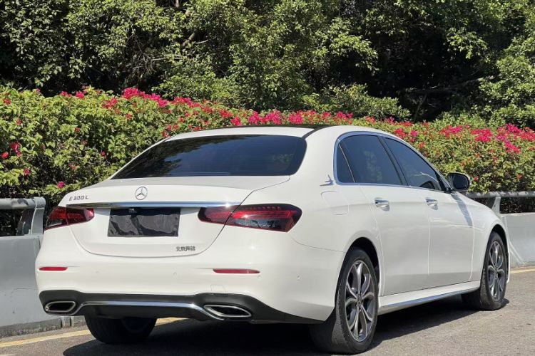 Used Mercedes-Benz E-Class 2021 E 300 L Sport Luxury Edition Exterior 4