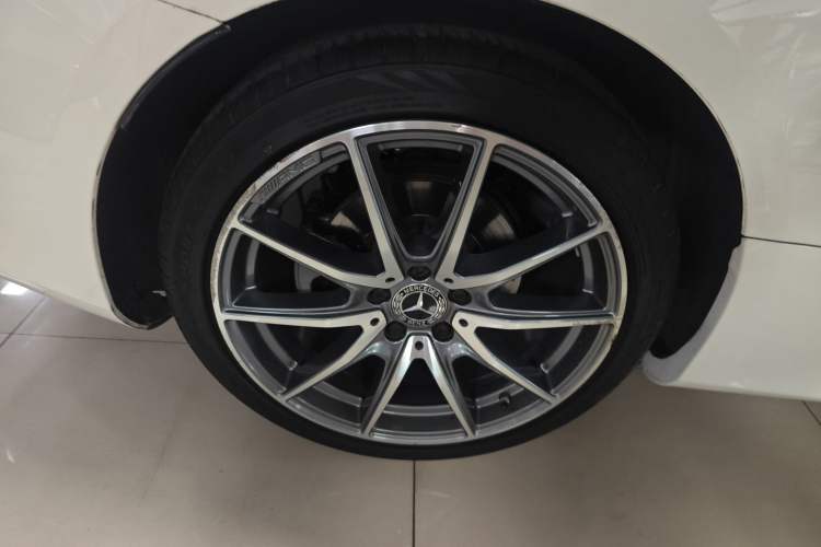 Used Mercedes-Benz E-Class 2021 E 260 Coupe Exterior 5