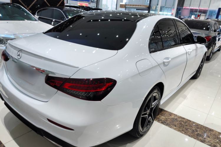 Used Mercedes-Benz E-Class 2021 E 260 Stylish Sports Edition Exterior 5