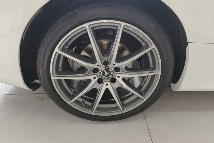 Used Mercedes-Benz E-Class 2021 E 260 Coupe Exterior 5