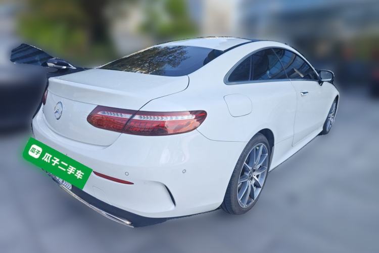 Used Mercedes-Benz E-Class 2021 E 260 Coupe Exterior 5