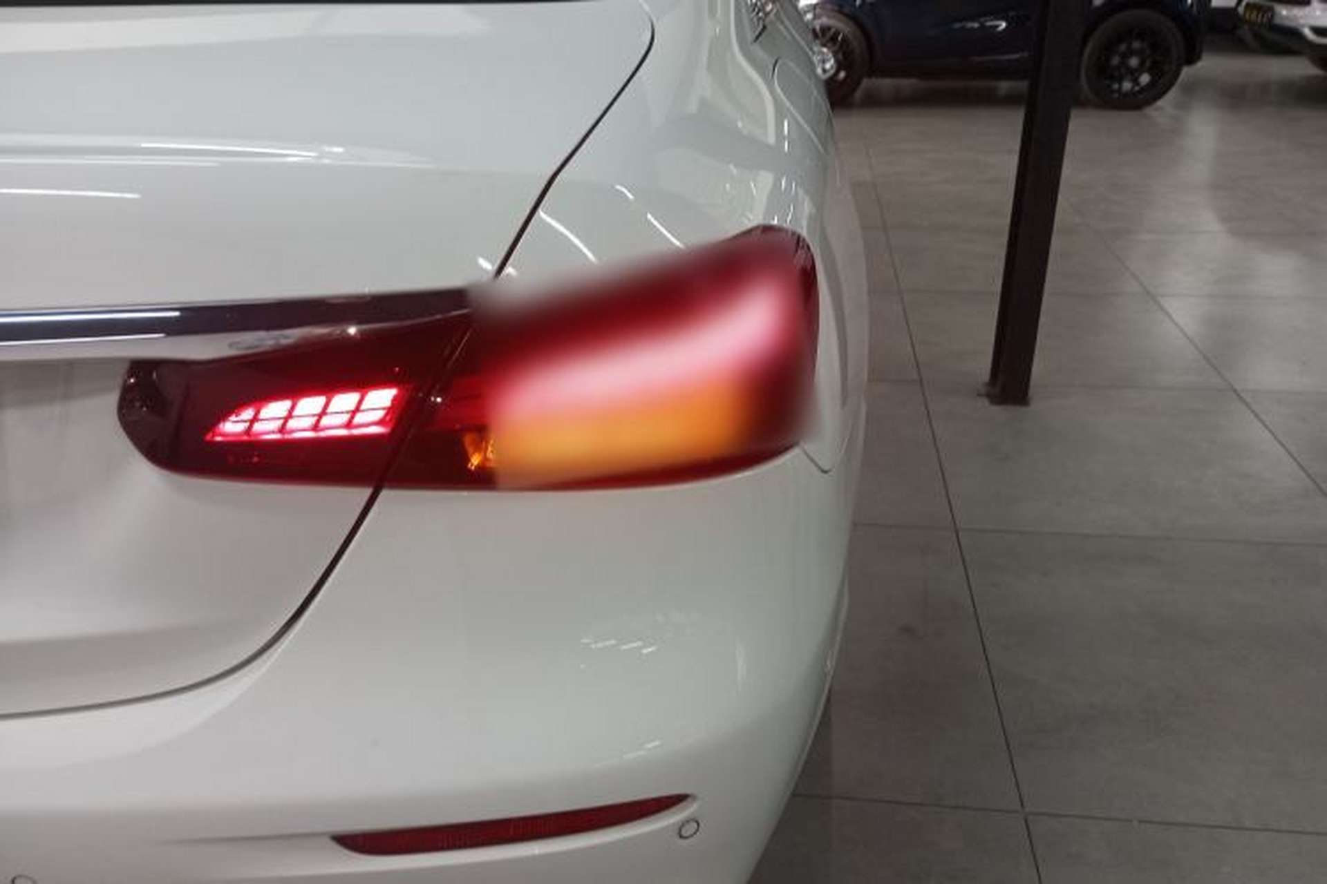 Used Mercedes-Benz E-Class 2021 E 300 L Sporty and Stylish Model Exterior 6