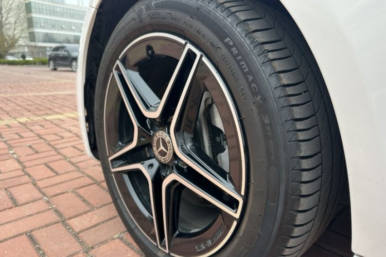 Used Mercedes-Benz E-Class 2021 Updated E 260 Fashion Sport Edition Exterior 7